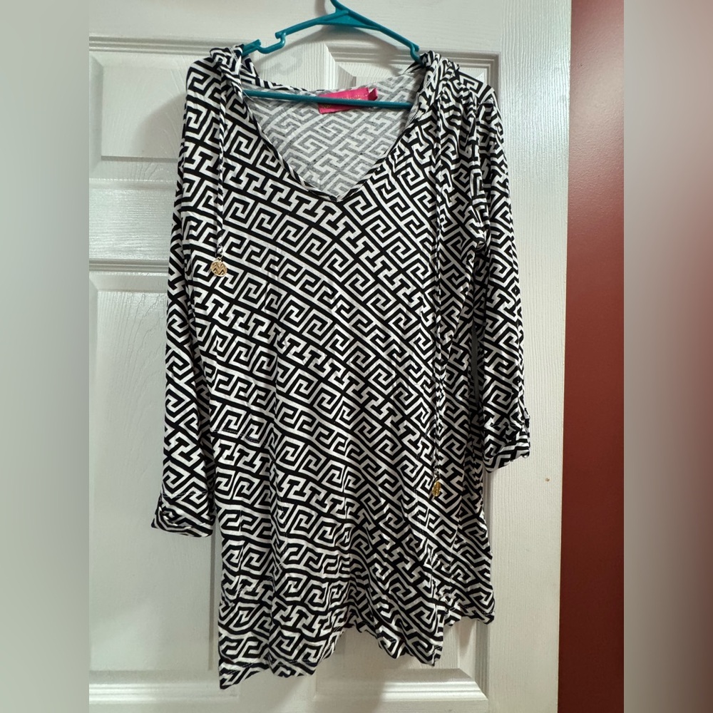 MacBeth Collection Black and White Geometric Pattern Tunic